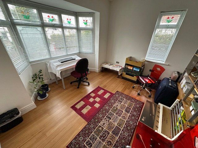 Property photo 2 of 11 Picture No. 04