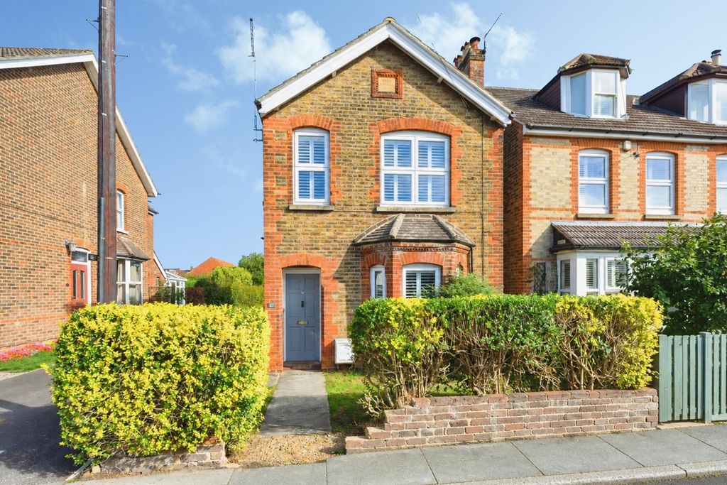 Property photo 1 of 16 Pbox-Img.Jpg