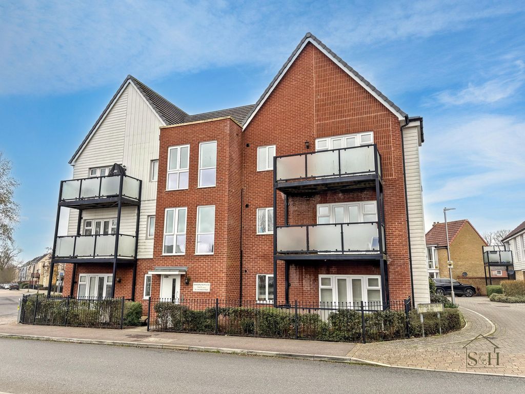 Property photo 1 of 8