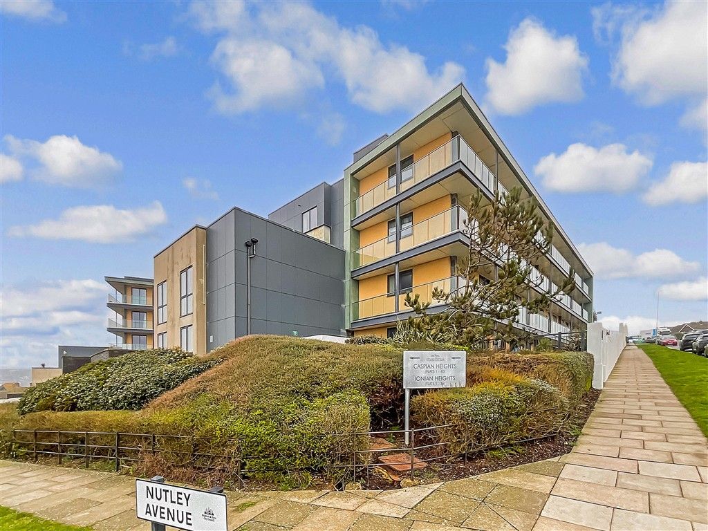 Property photo 1 of 7 External