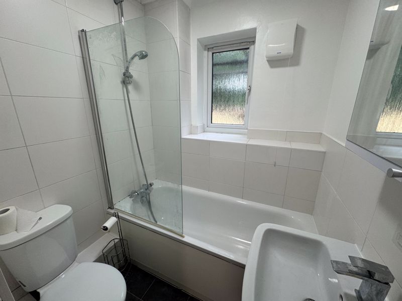 Property photo 3 of 10 Photo 10