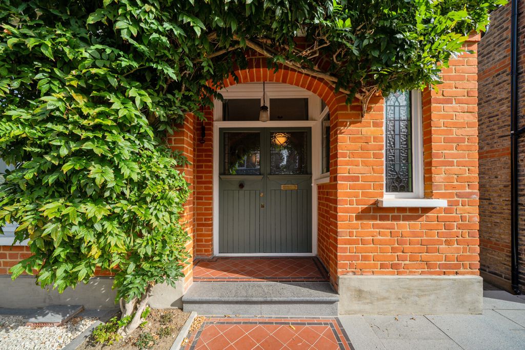 Property photo 1 of 43 1527368-2-6Abd10F...
