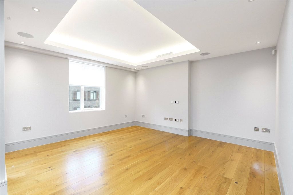 Property photo 3 of 7 Picture No. 03