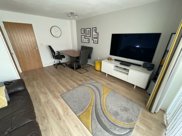 Property photo 3 of 48 Image