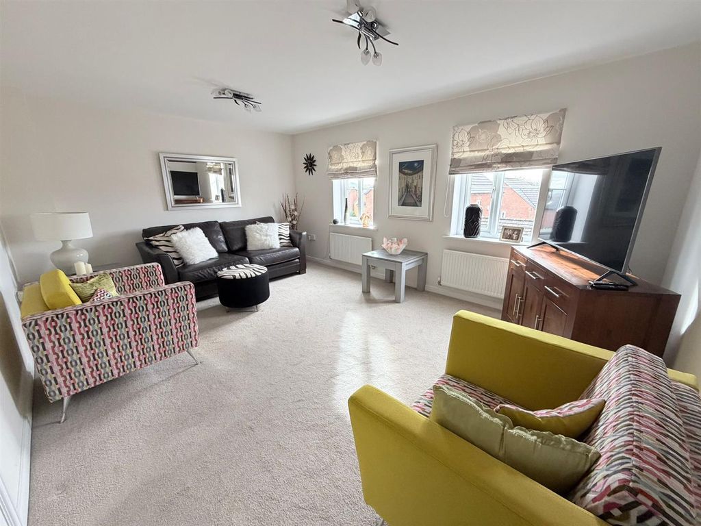 Property photo 2 of 20 Pm.Jpeg