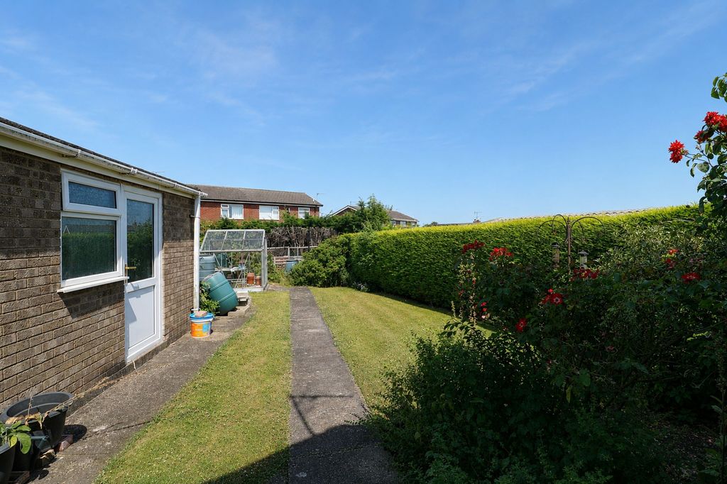 Property photo 3 of 9
