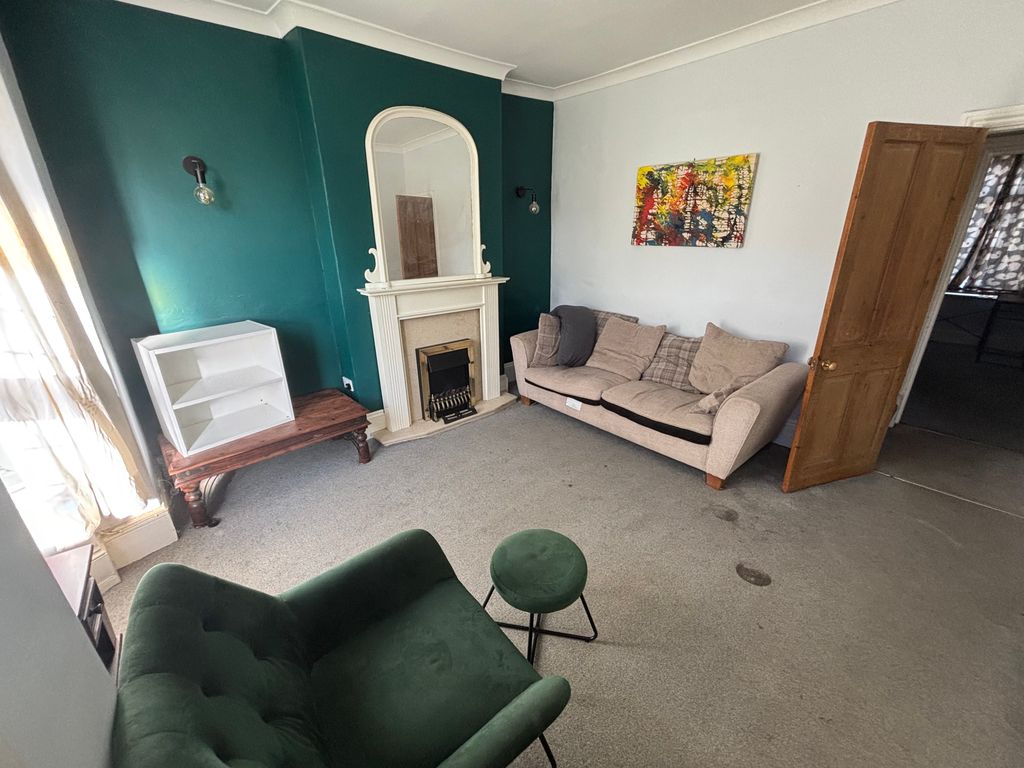 Property photo 1 of 11 Image