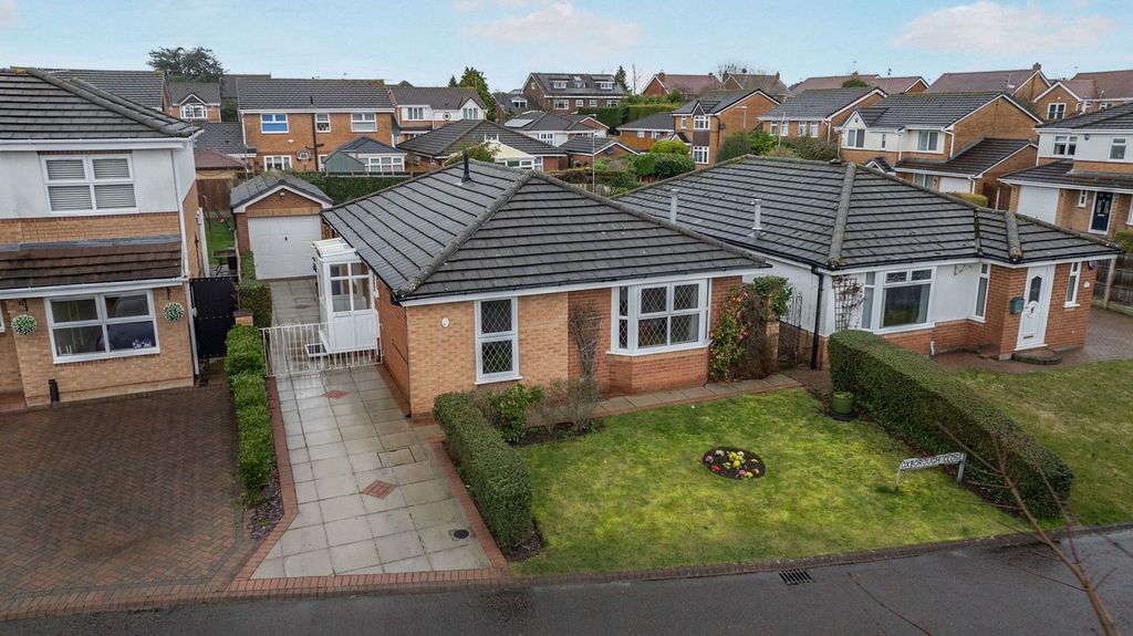 Property photo 1 of 25