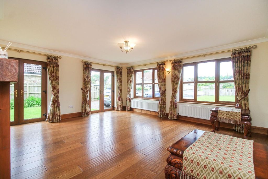 Property photo 3 of 29 3