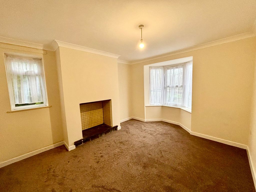 Property photo 2 of 12 Picture No. 20