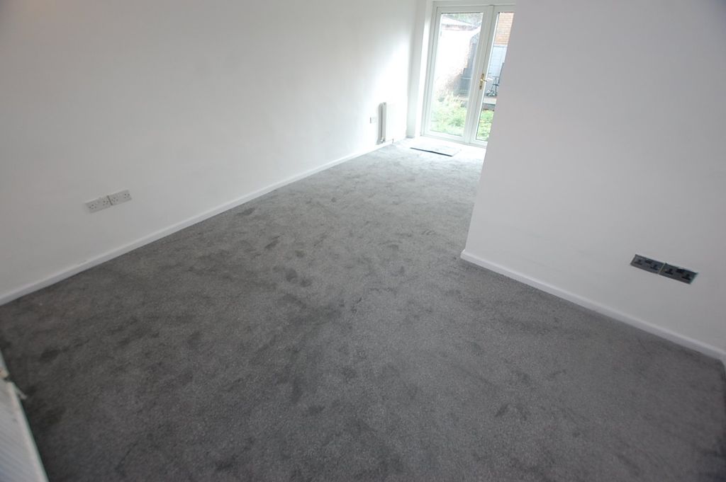 Property photo 3 of 15 Picture No. 07
