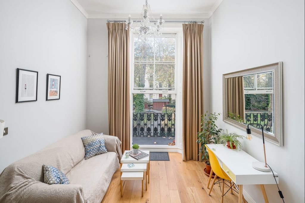 Property photo 3 of 8