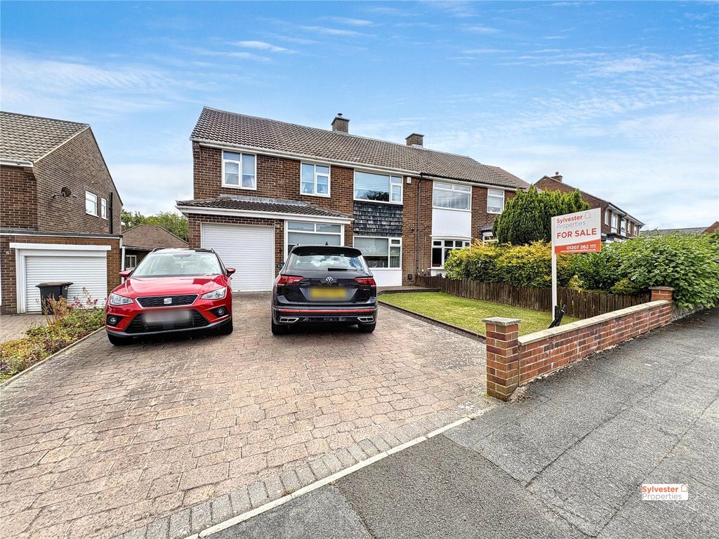 Property photo 1 of 36 Picture No. 28