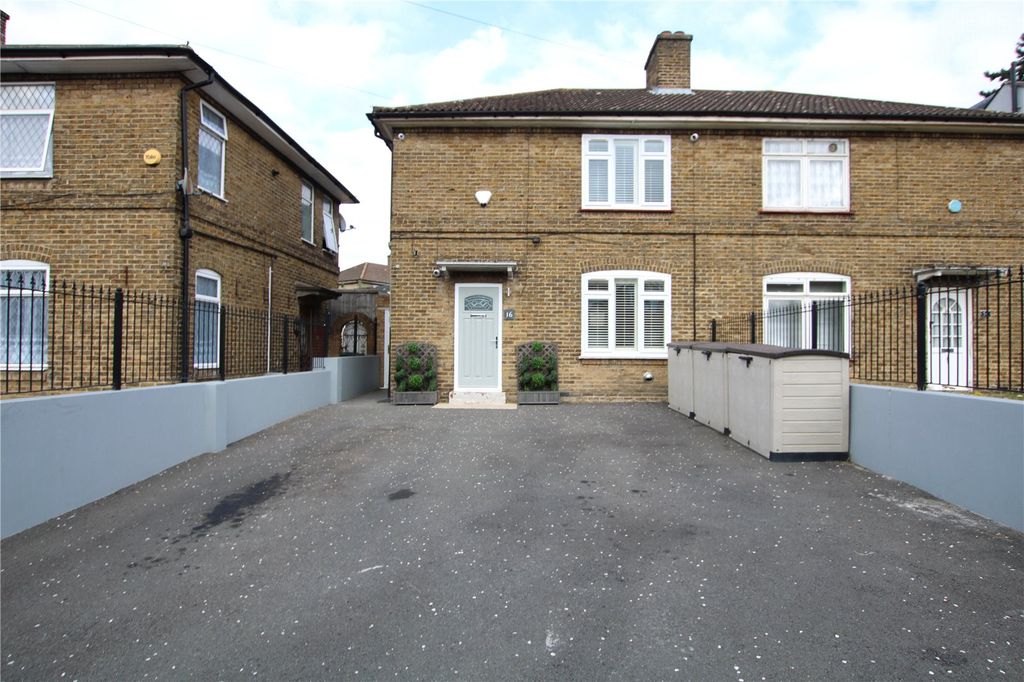 Property photo 2 of 21 Picture No. 22