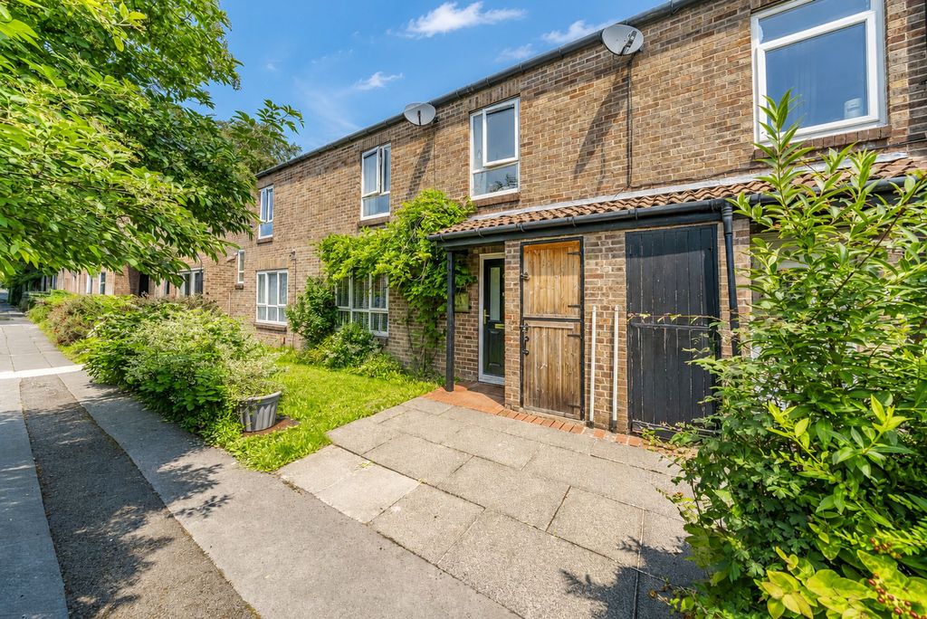 Property photo 1 of 36