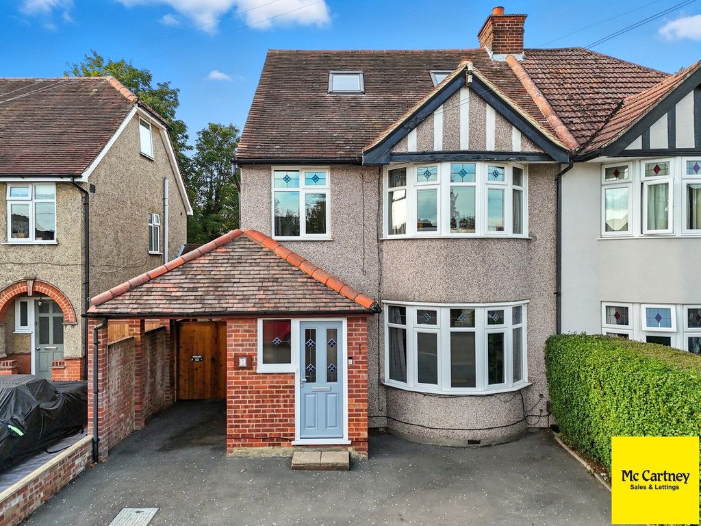 Property photo 1 of 31