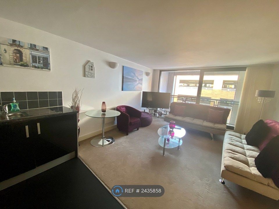 Property photo 1 of 34