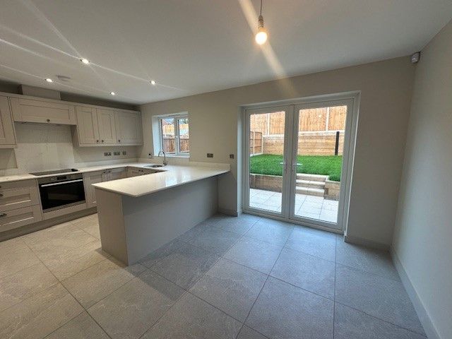 Property photo 1 of 19 Image