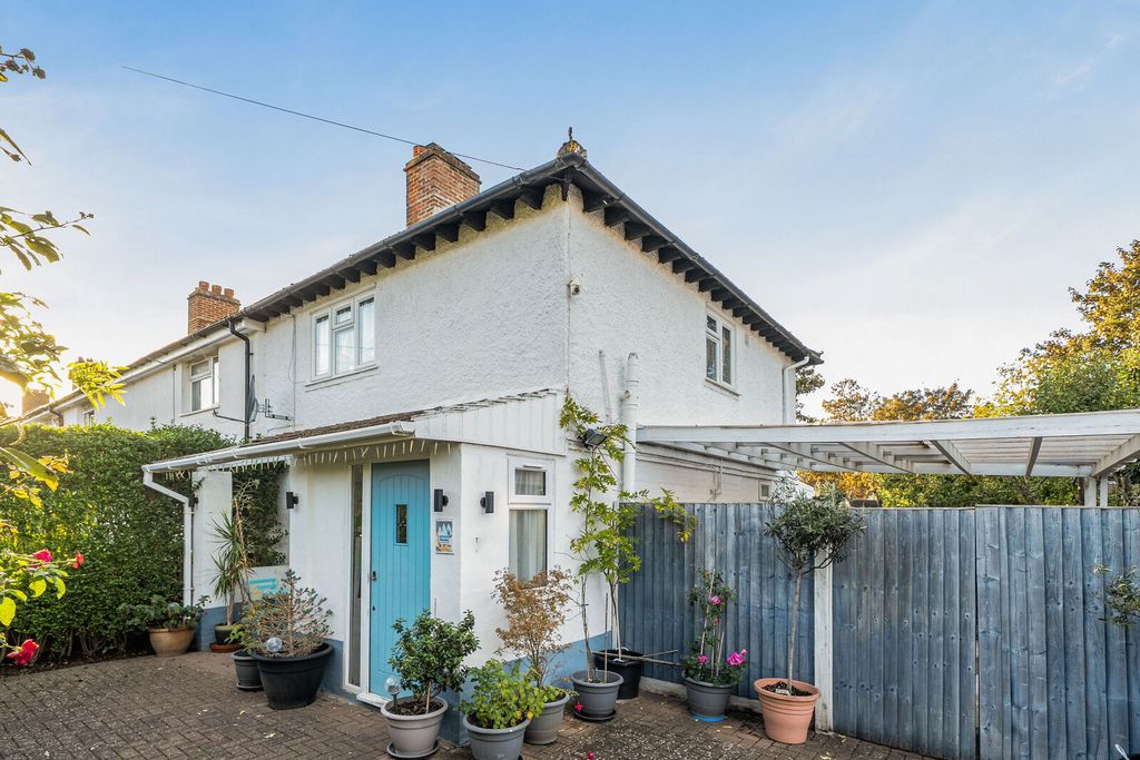 Property photo 1 of 18