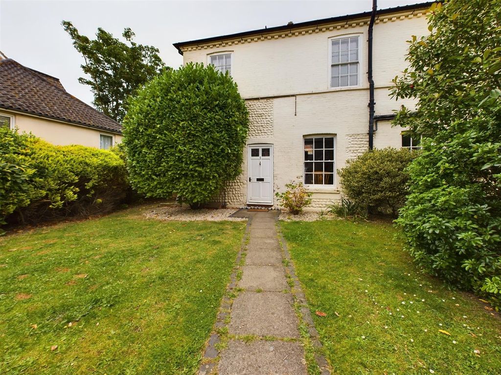 Property photo 1 of 15 Cam04116G0-Pr0011-Still014.Jpg