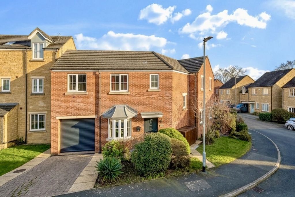 Property photo 1 of 20 Front View Of Property