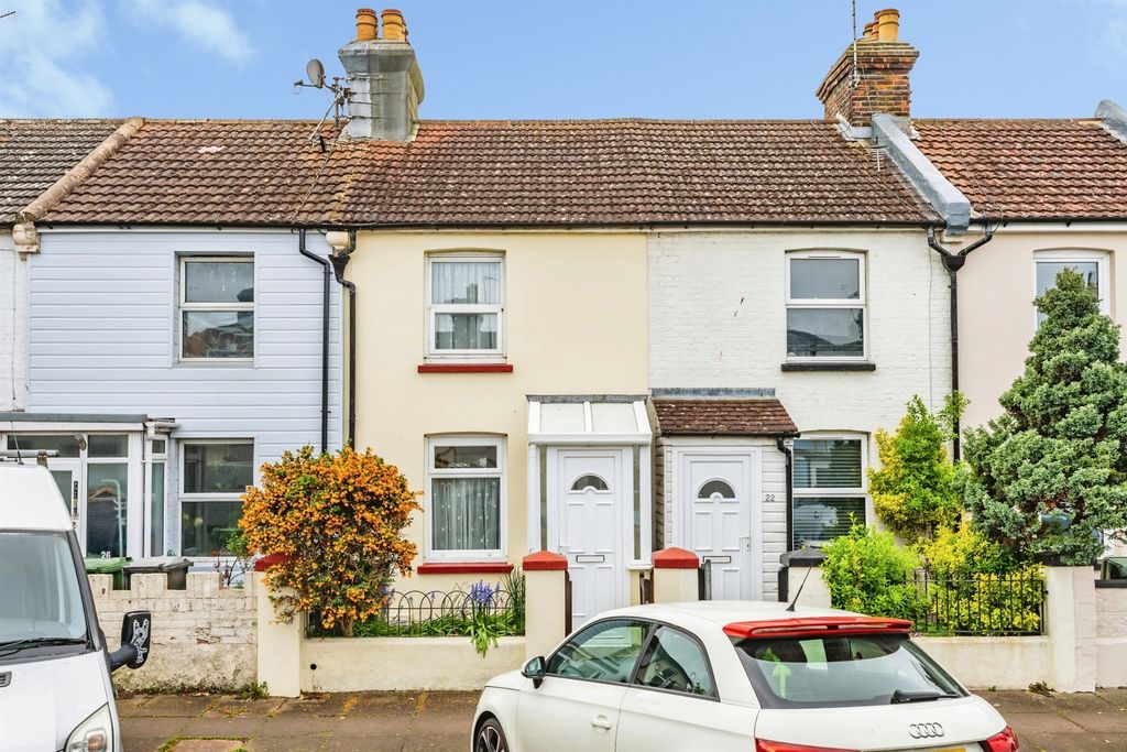 Property photo 2 of 14