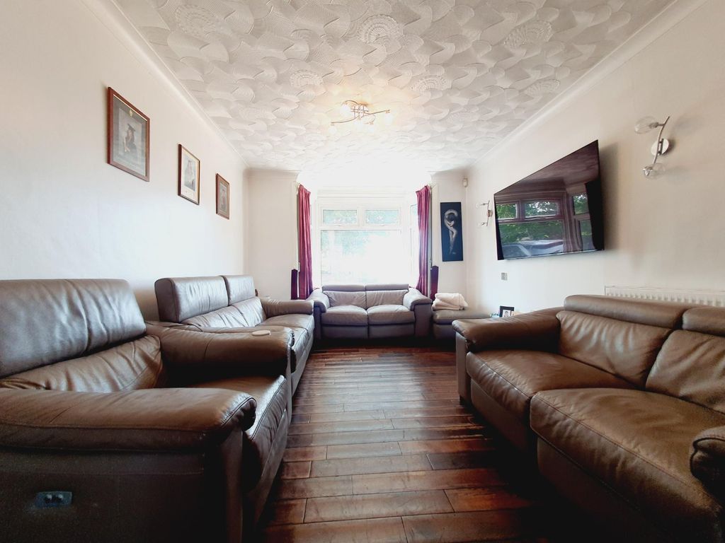 Property photo 3 of 18 Picture No. 18