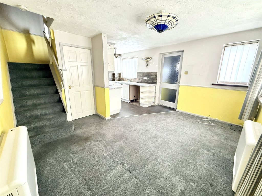 Property photo 2 of 10 Picture No. 04