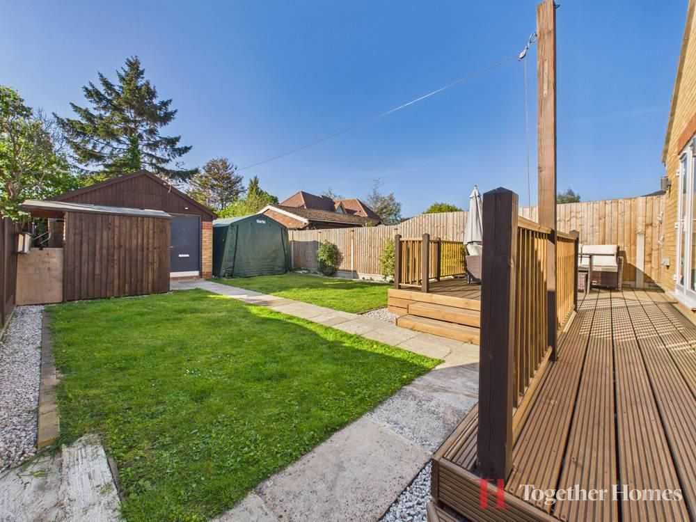 Additional image 15 of 4 bed semi-detached house for saleBlacksmiths Lane, Rainham RM13