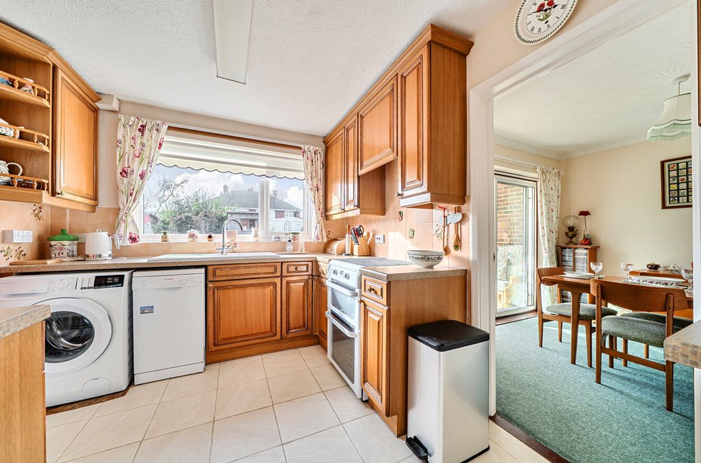 Property photo 2 of 17 1431936769Bd774Dafbb4