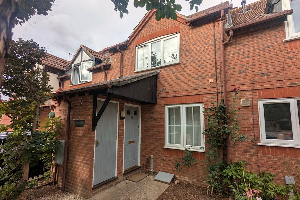 Property photo 1 of 16