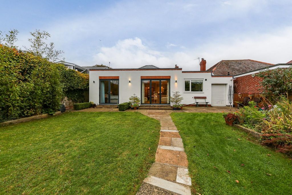 Property photo 1 of 25 Garden