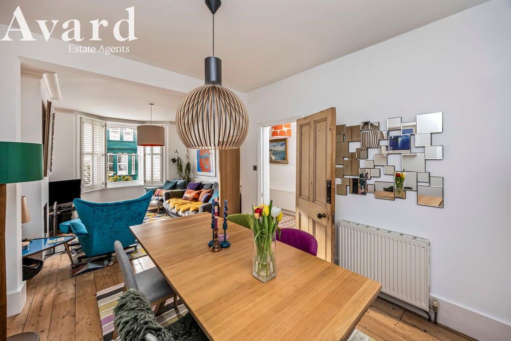 Property photo 3 of 23 15.Jpeg