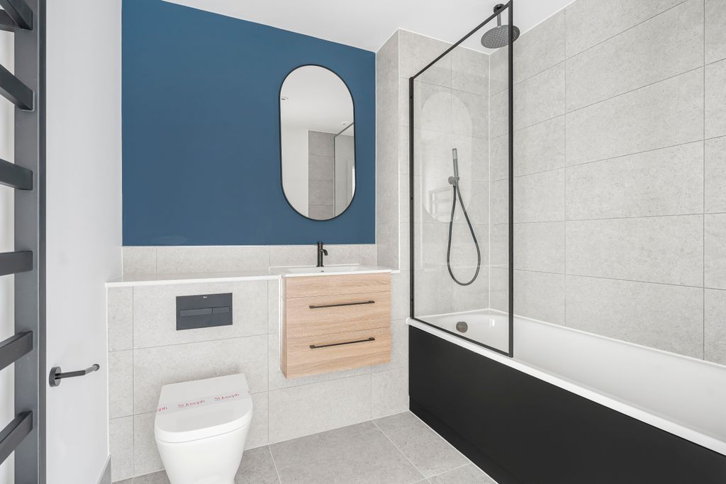 Property photo 3 of 20 8_62212