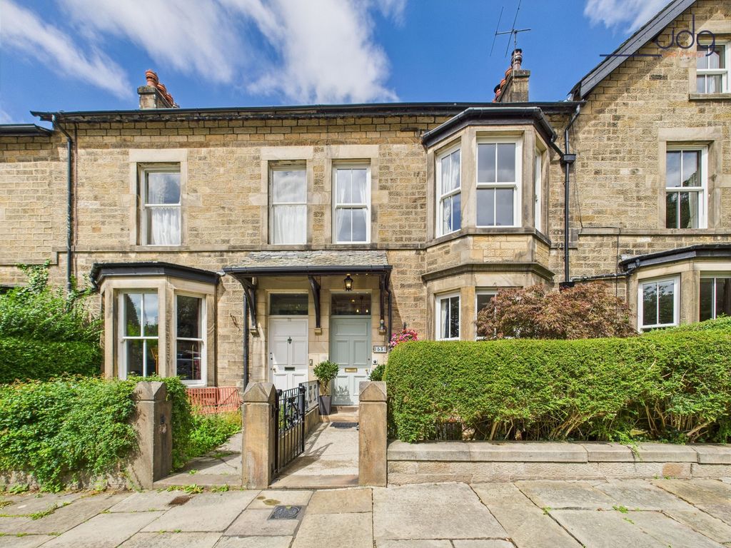 Property photo 1 of 18 Welcome To Meadowside