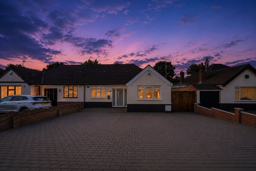 Property photo 1 of 35 Picture No. 42