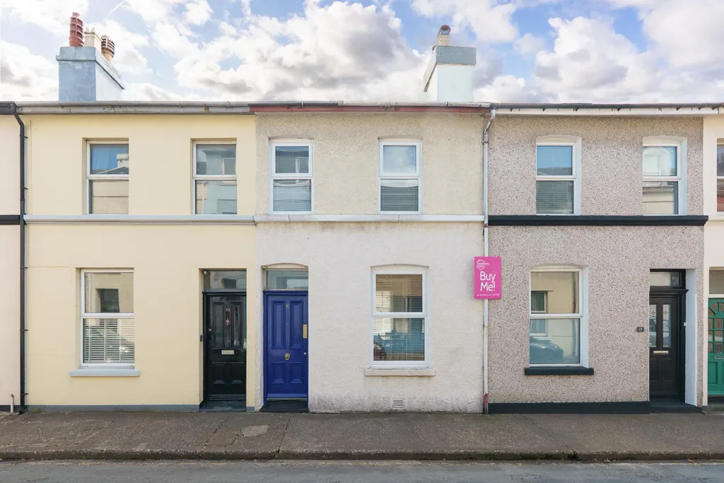 Property photo 1 of 15