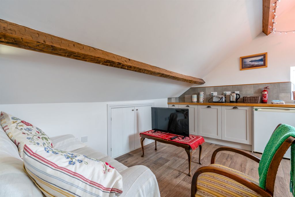 Additional image 20 of 6 bed end terrace house for saleBridge Street, Chepstow, Monmouthshire NP16