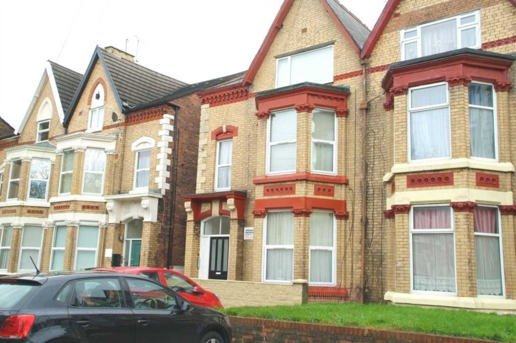 Property photo 1 of 6