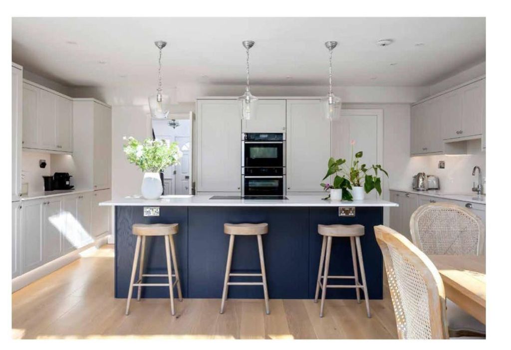 Property photo 2 of 15 Image