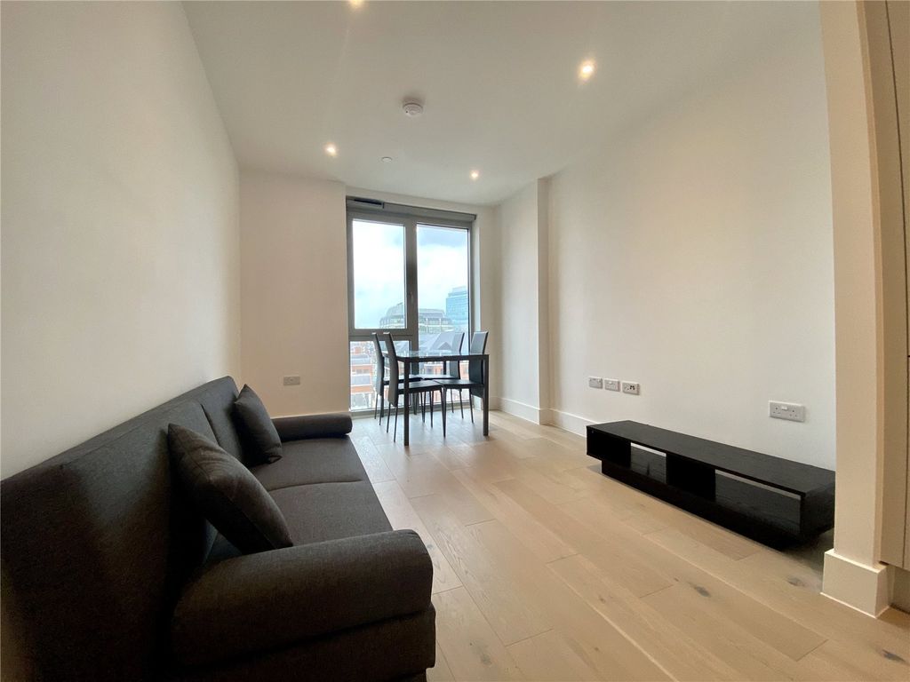 Property photo 2 of 10 Picture No. 03