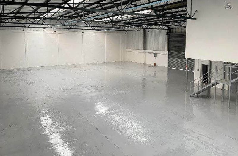 Property photo 2 of 5 Erith  Church Trading Estate Unit 1 Wh.Jpg
