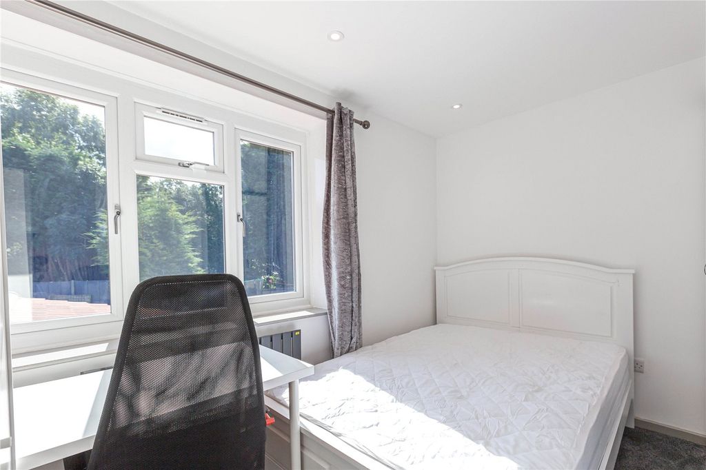 Property photo 3 of 12 Picture No. 45