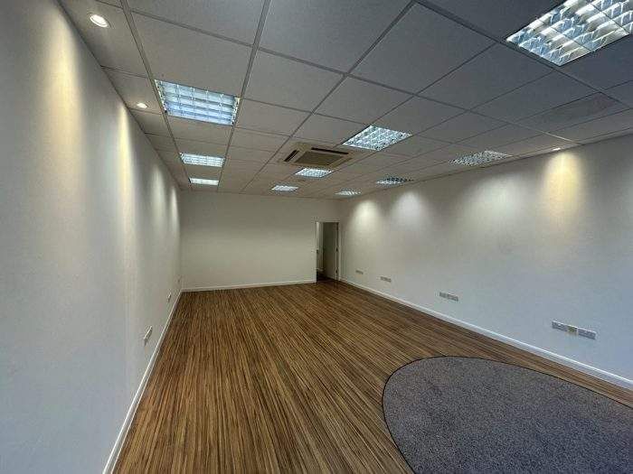 Property photo 3 of 6