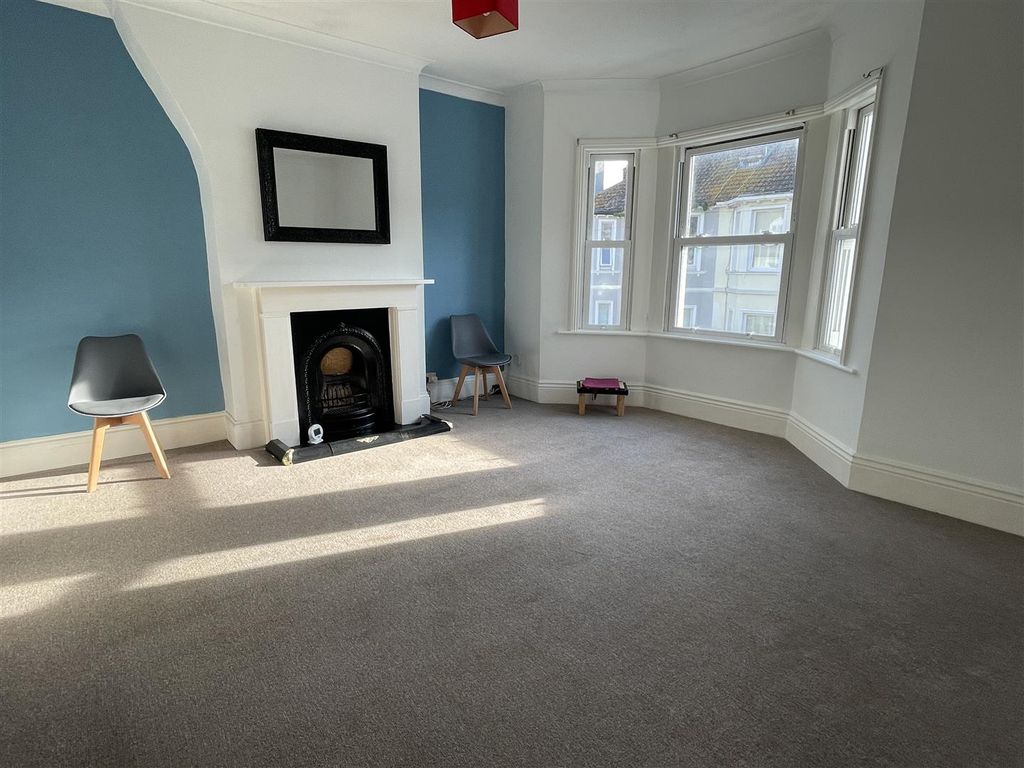 Property photo 3 of 7 Img_0954(1).Jpg