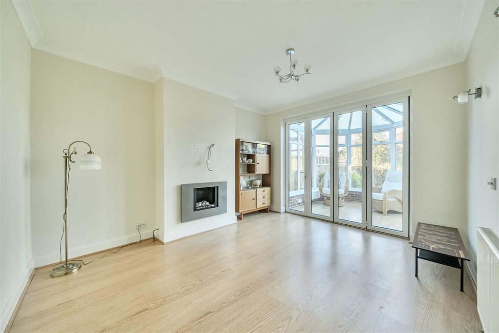 Property photo 3 of 18 1435108 (4).Jpg