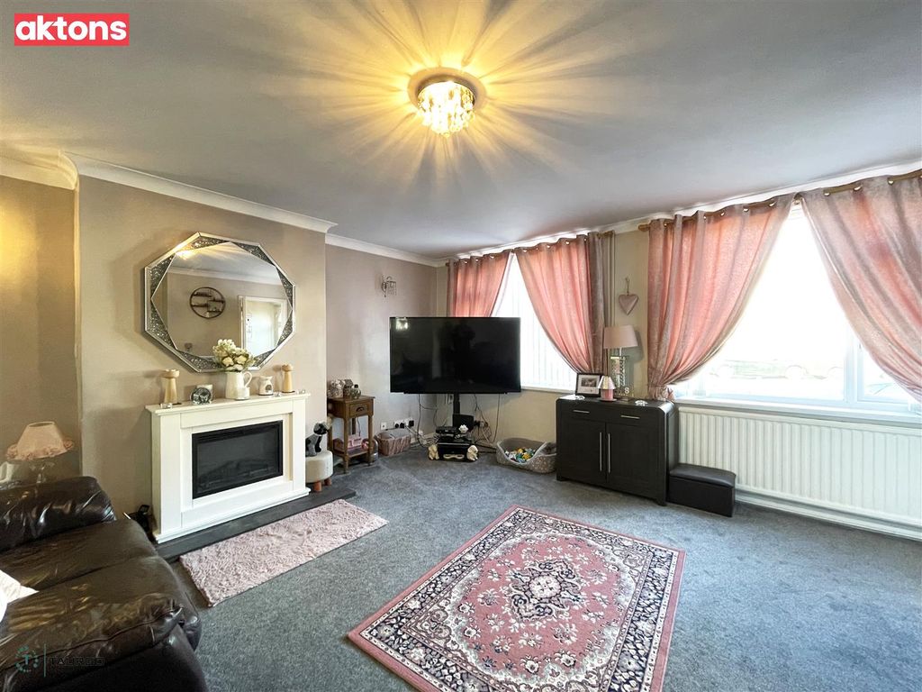 Property photo 3 of 35 Img_3428.Jpg