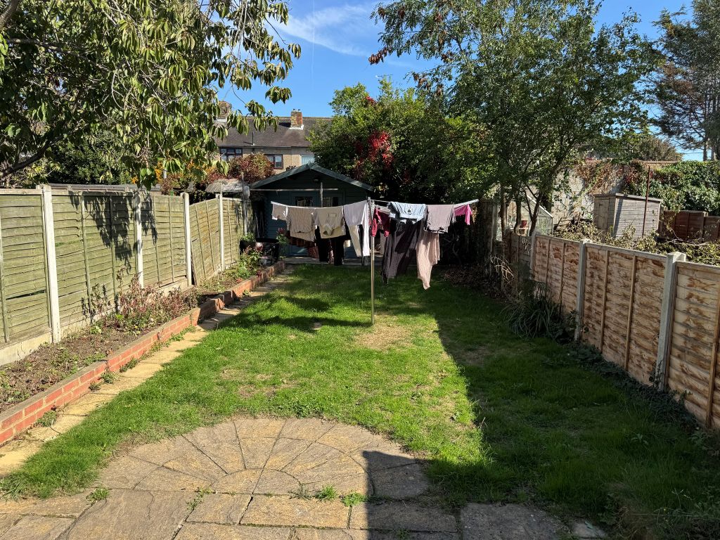 Property photo 3 of 13