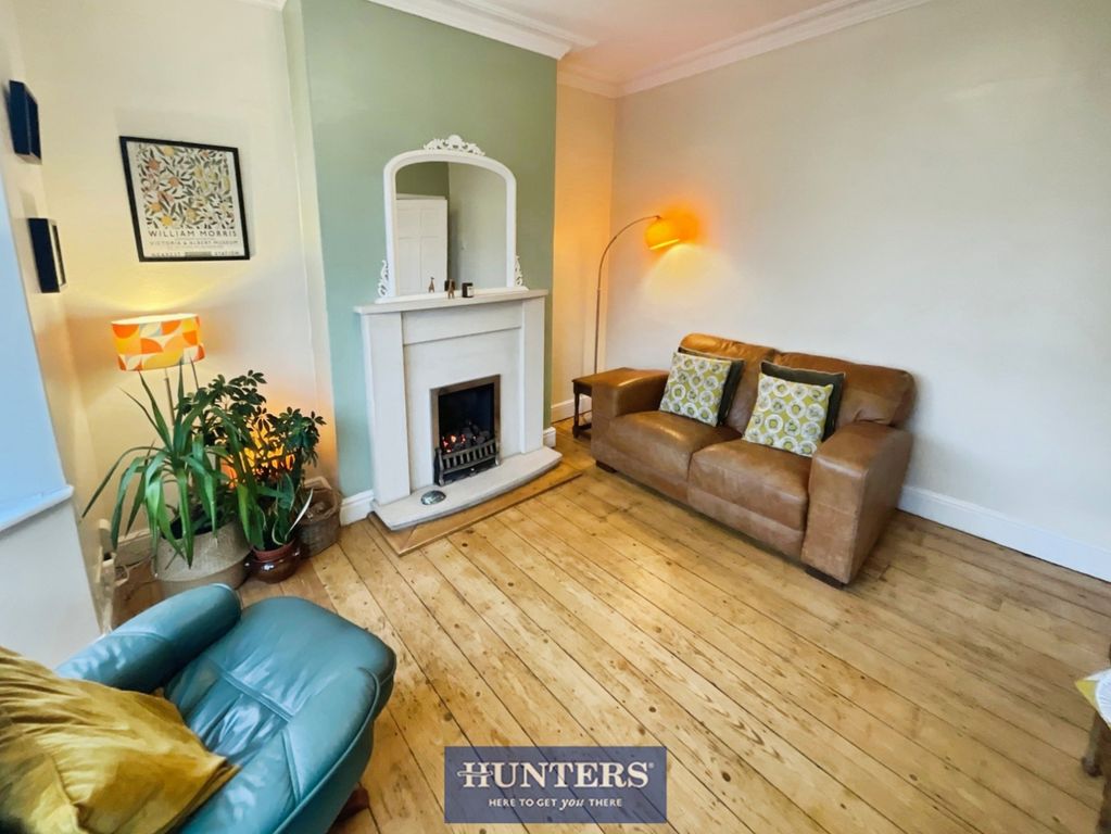 Property photo 2 of 17 Pbox-Img.Jpeg