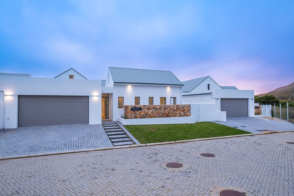 Property photo 1 of 55